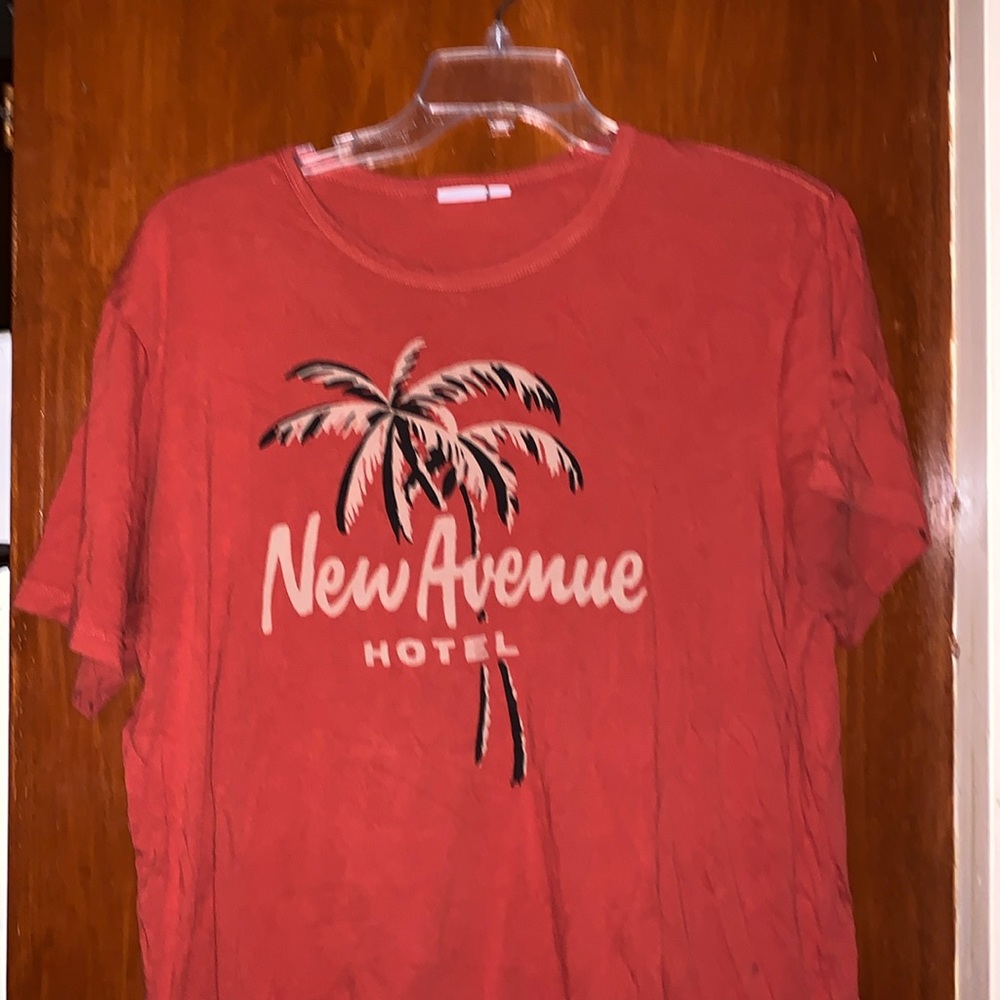 Onia New Avenue Hotel Size XL